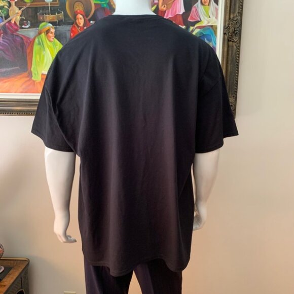 Black Scale Traditional Logo Black T-Shirt - Picture 6 of 7